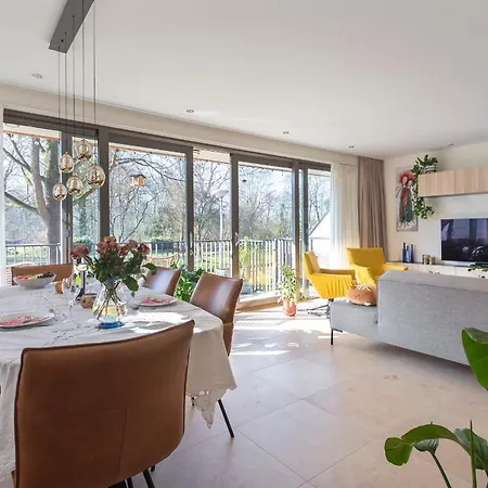 Apartamento Serene Parkside Retreat