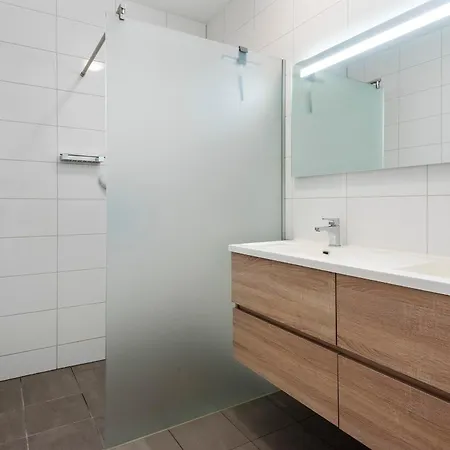 Serene Parkside Retreat Apartamento