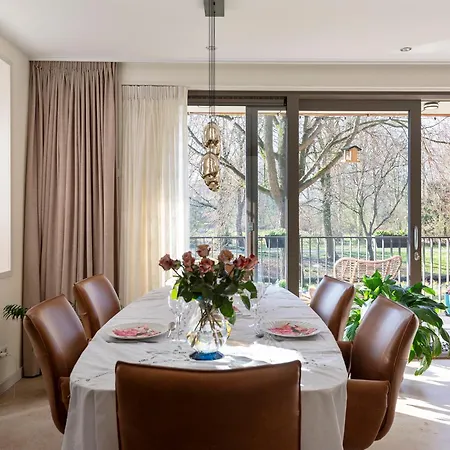 Serene Parkside Retreat * Alkmaar