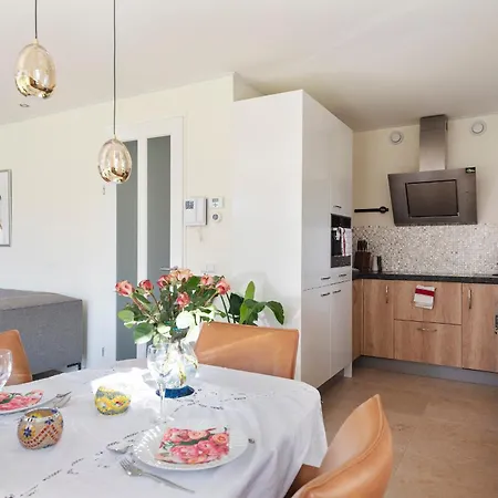 Serene Parkside Retreat * Alkmaar